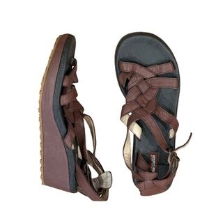New Free People Gee WaWa brown strappy platform wedge sandals 7M
